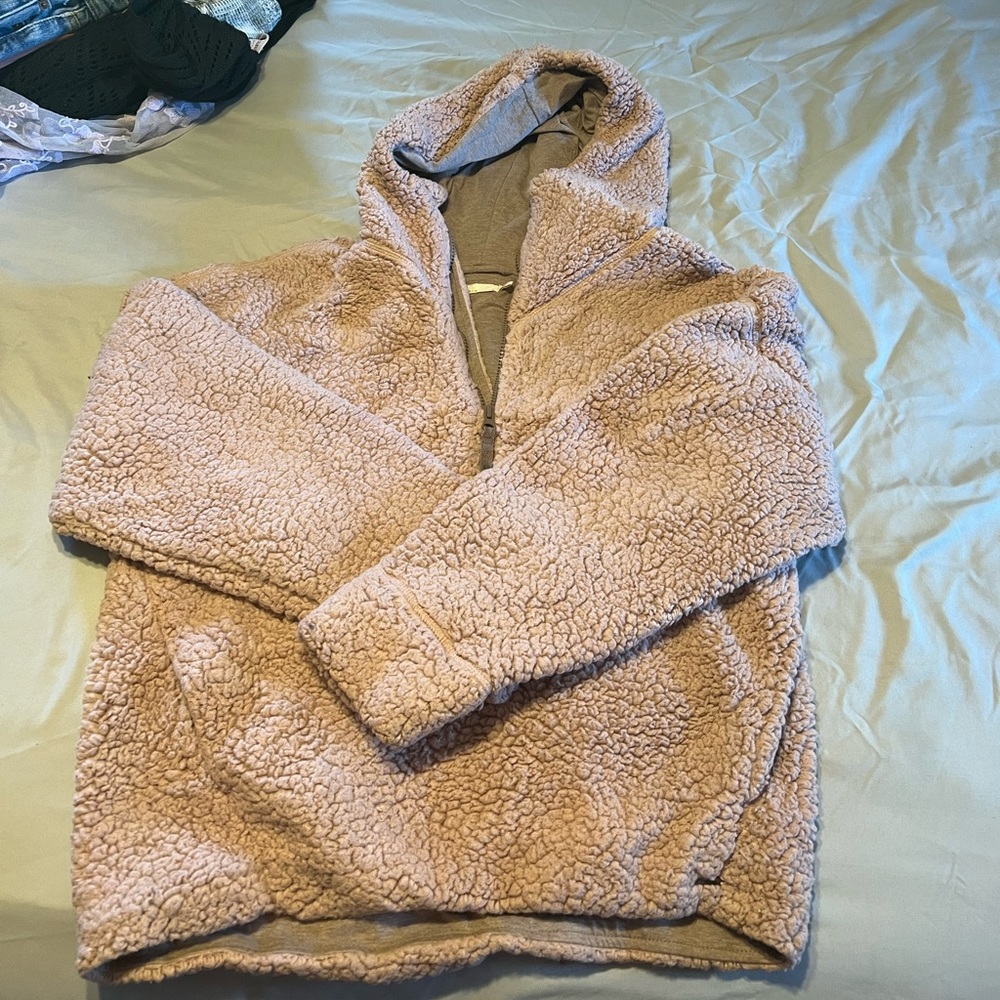 Cozy cropped sherpa!